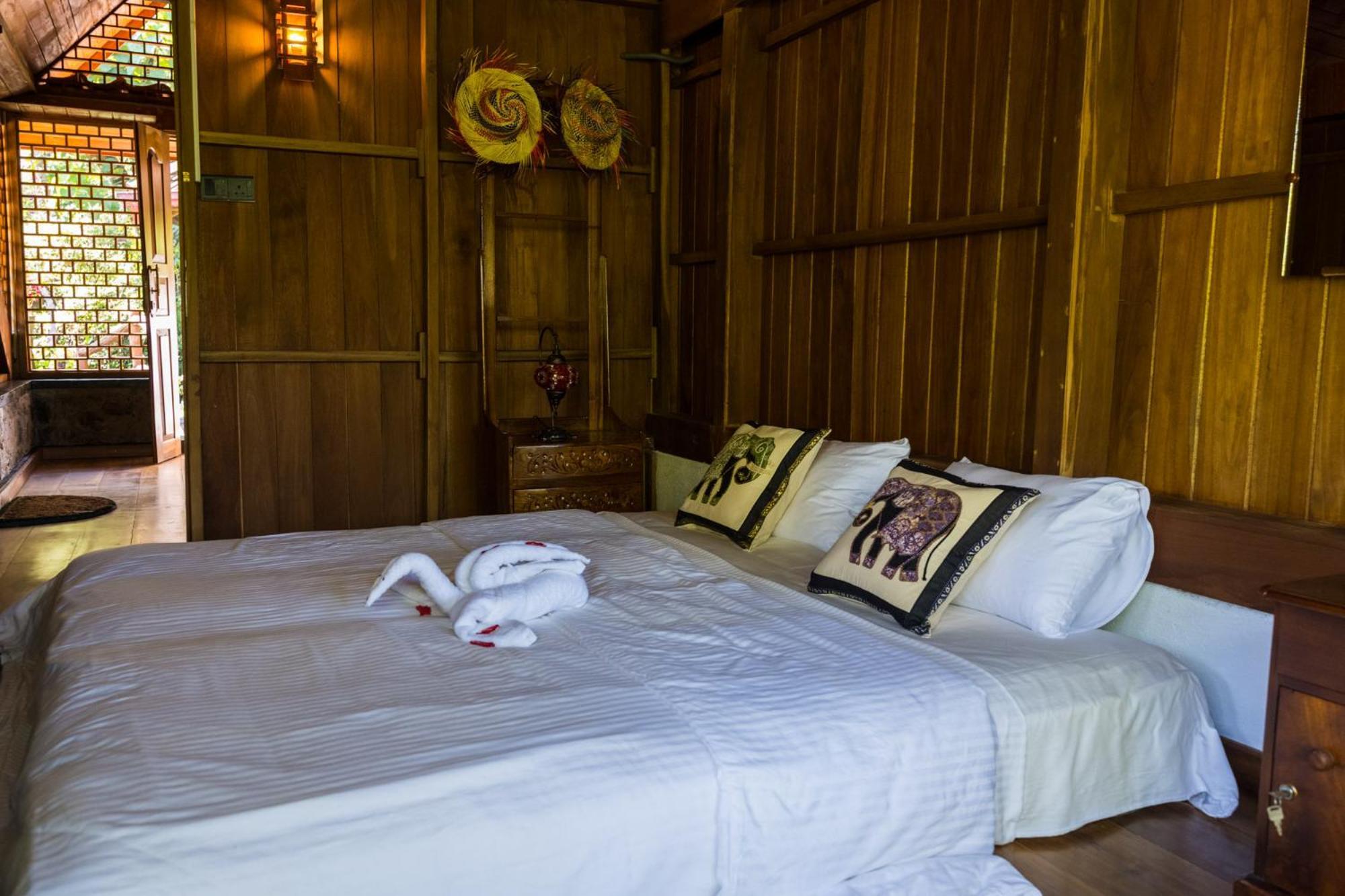 Wanakaset Forest Glamping Kitulgala Exterior foto
